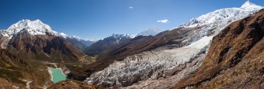 Manaslu Circuit Trek in December