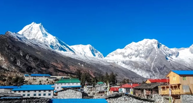 Manaslu Circuit Trek In August