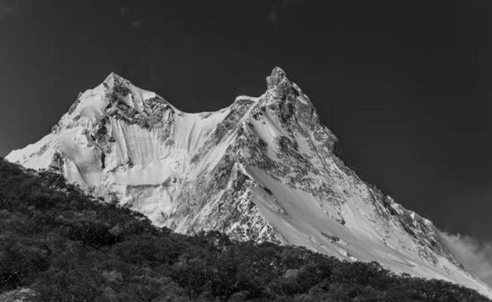 Manaslu Circuit Trek in July