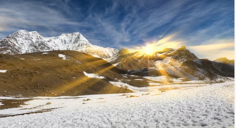 Annapurna Circuit Trek in February