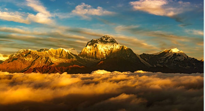 Best Time for Dhaulagiri Trek