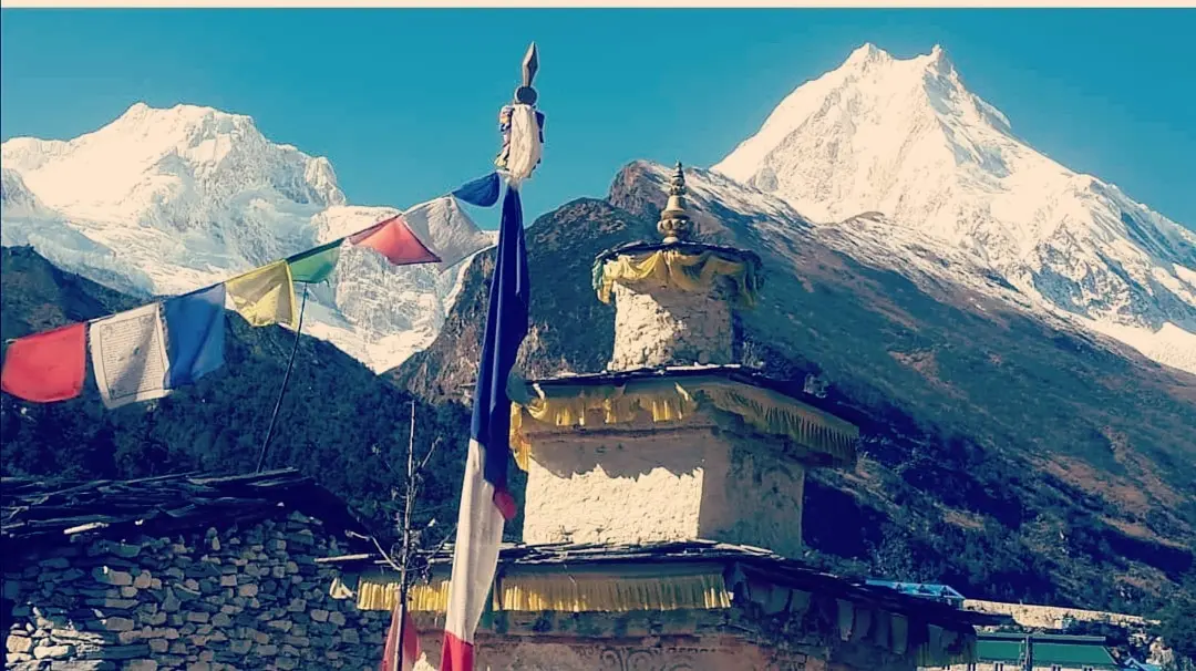 MANASLU TSUM VALLEY TREK 20 DAYS