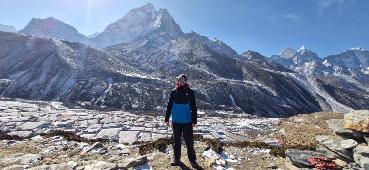 EVEREST THREE HIGH PASS TREK 13 DAYS