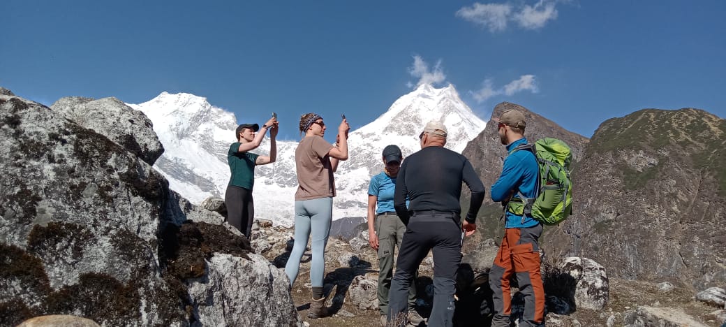 MANASLU TSUM VALLEY TREK 14 DAYS